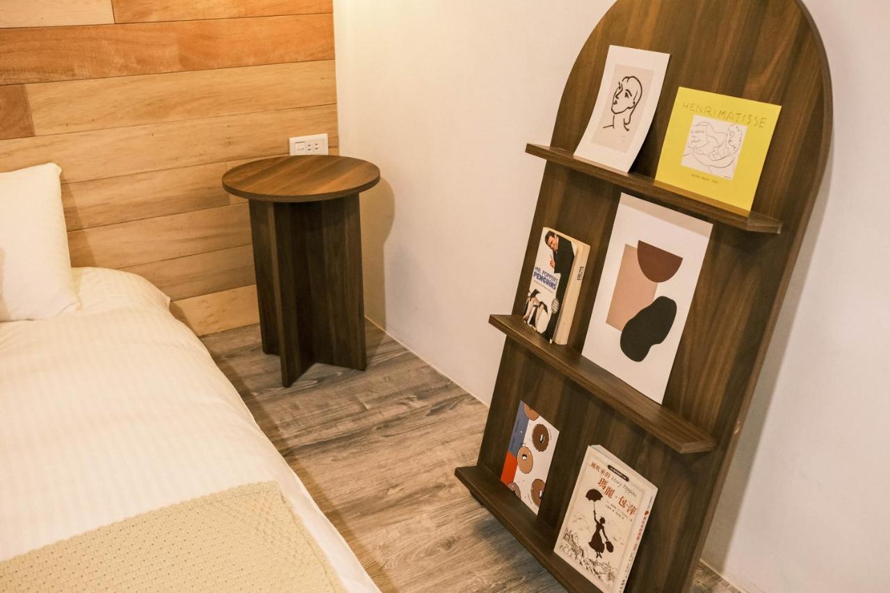 South Gate Home Stay Tainan Eksteriør bilde
